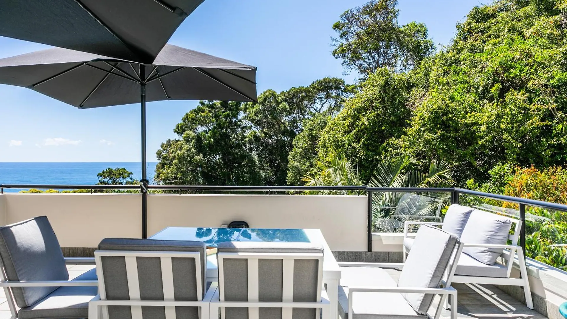 Hotel Papillon Coolum Coolum Beach 4*,